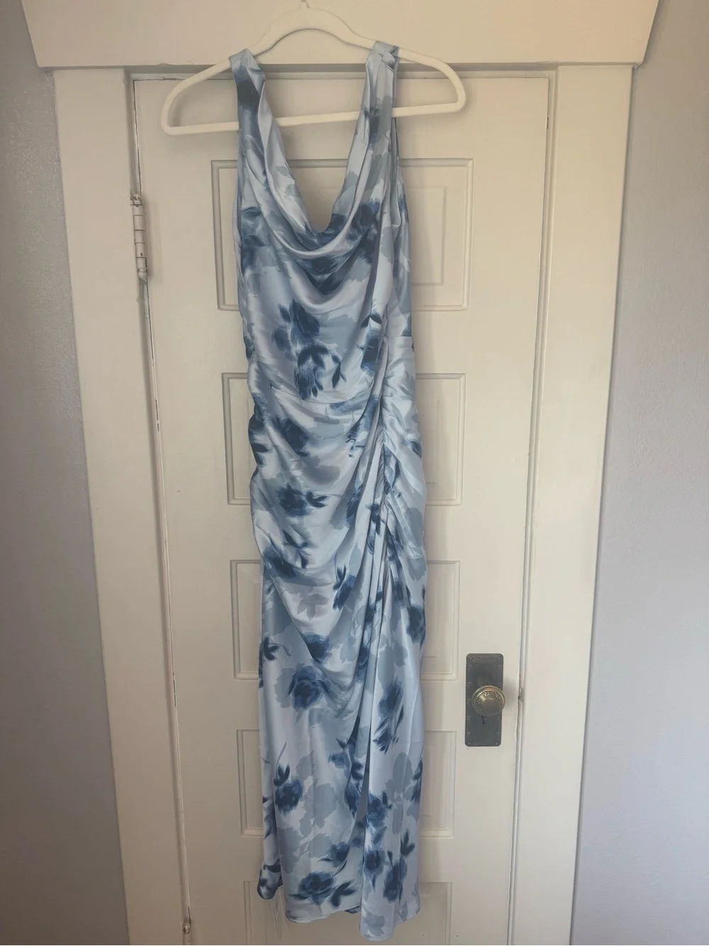Abercrombie & Fitch light blue